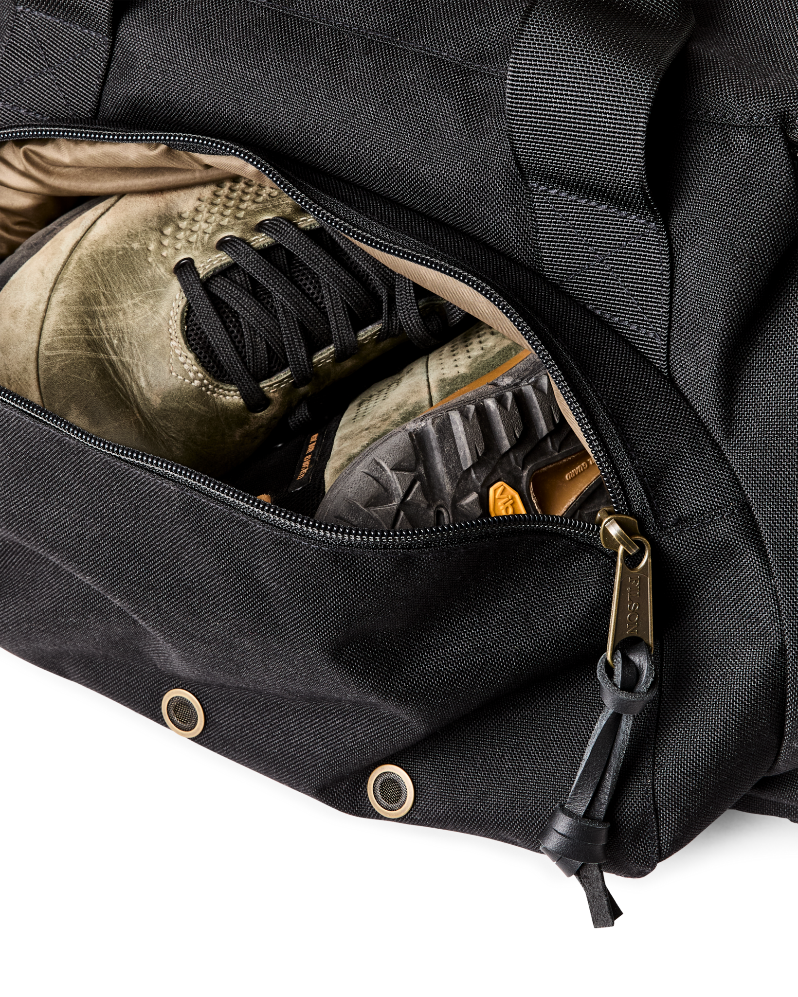 Dryden Duffle Pack - Black - Image 6