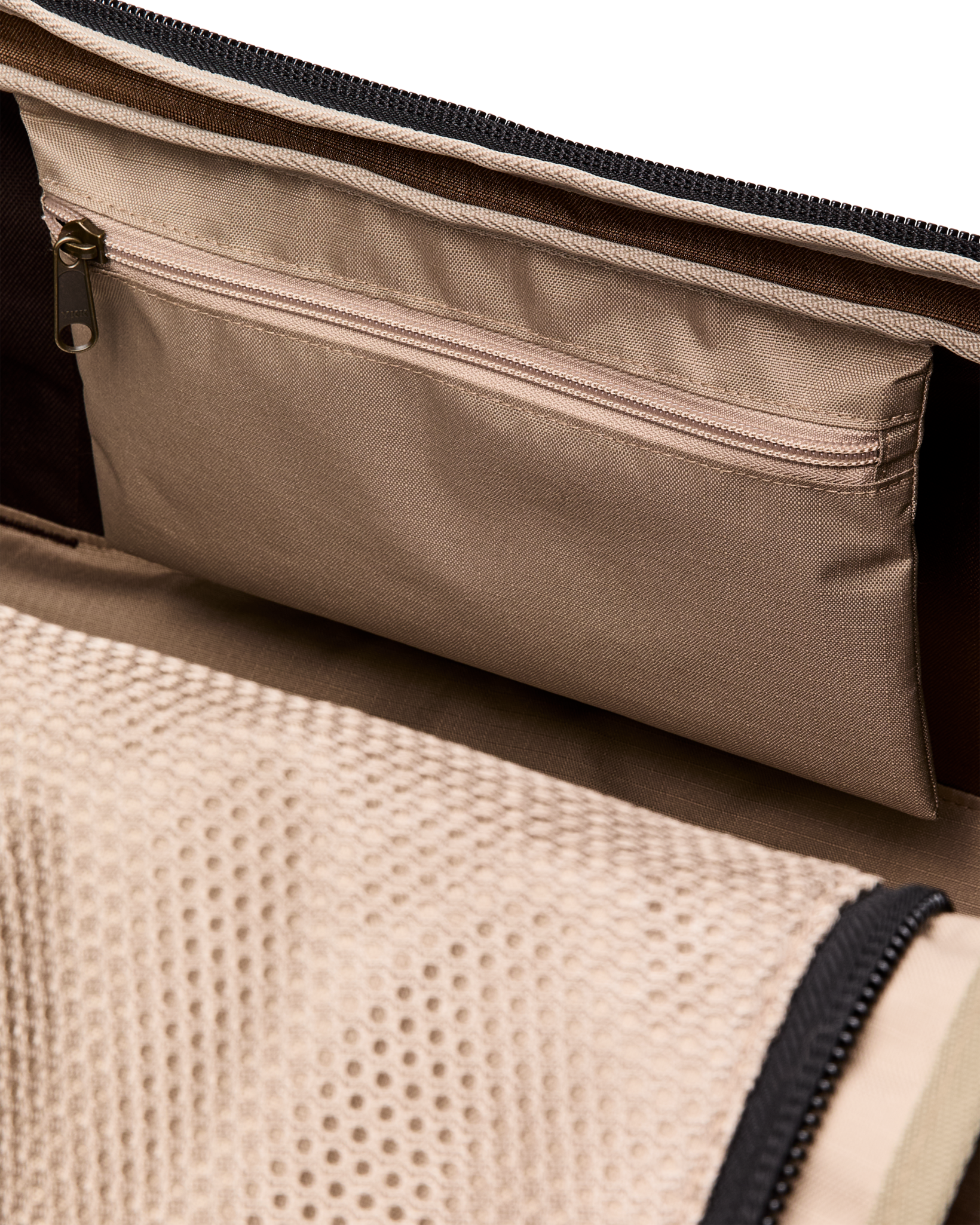 All-Weather 50L Duffle Bag - Muskrat / Brown / Covert - Image 10